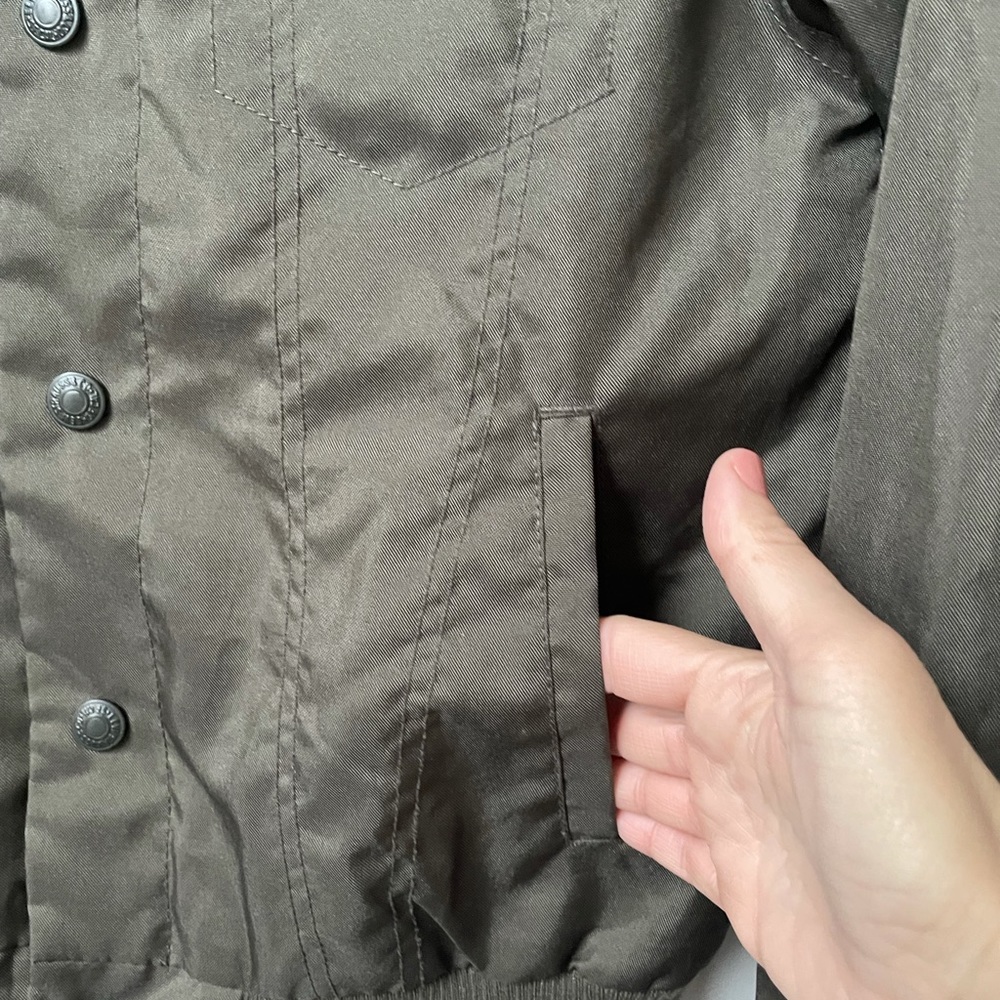 Levi’s Olive Green Bomber Jacket. Size L - Picture 2 of 6